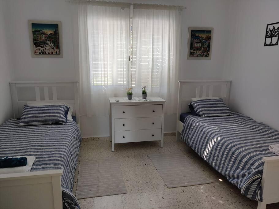 Rachel Suite By The Pool Pafos Exterior foto